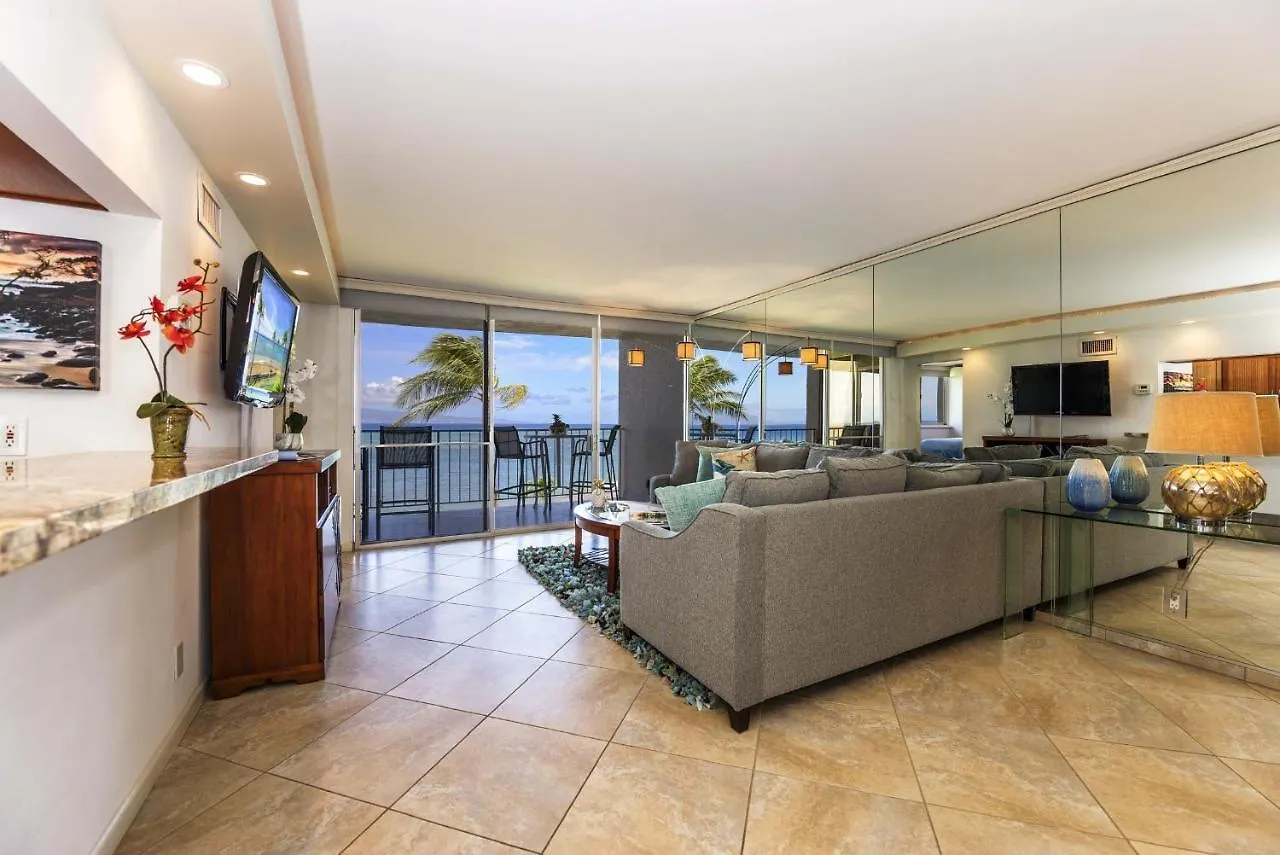 Royal Kahana 409 *