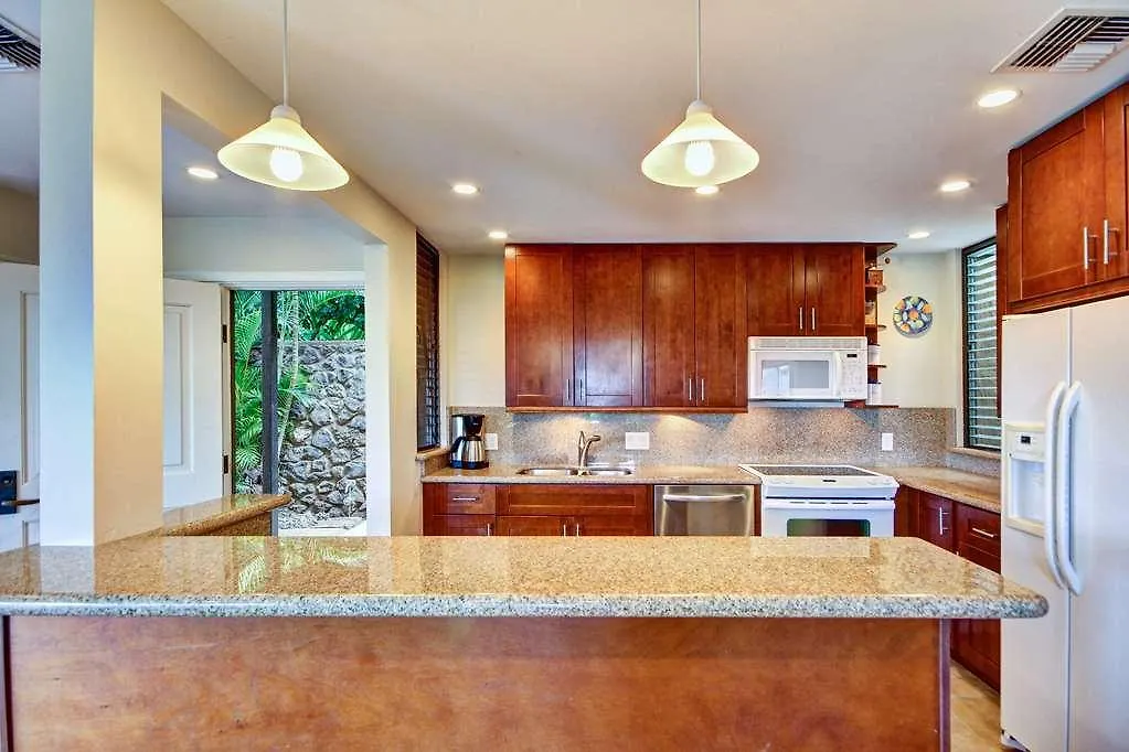 Hotel Wailea Elua Village 4*