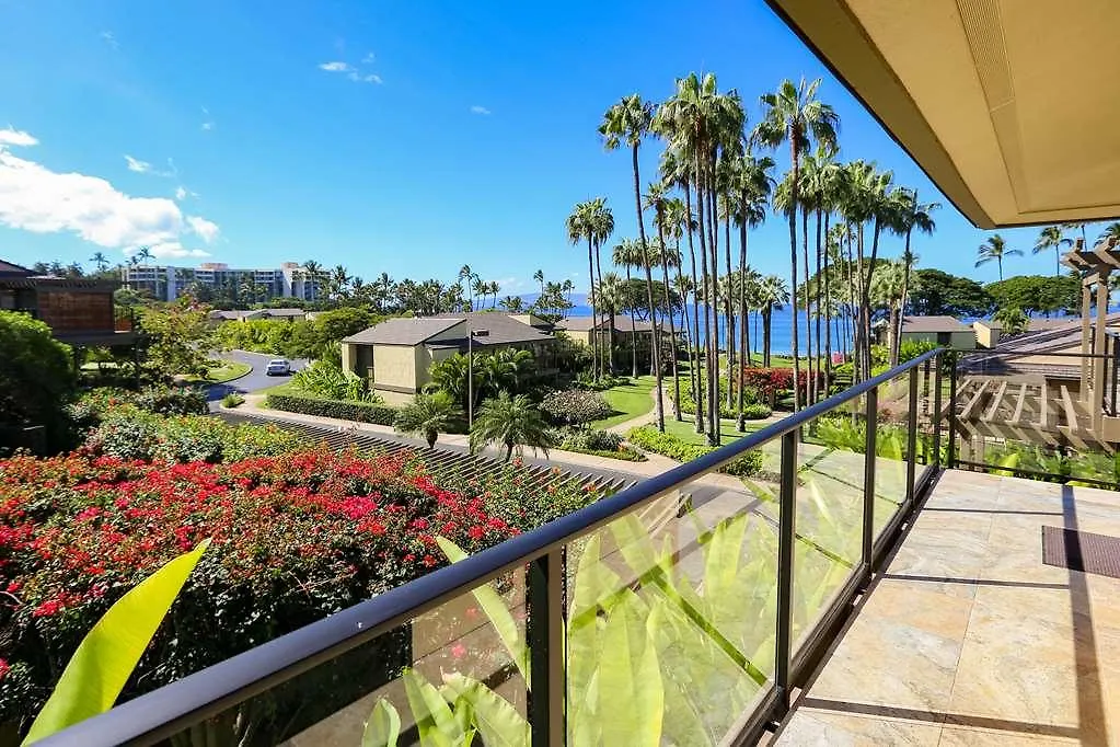 Wailea Elua Village Hotel 4*