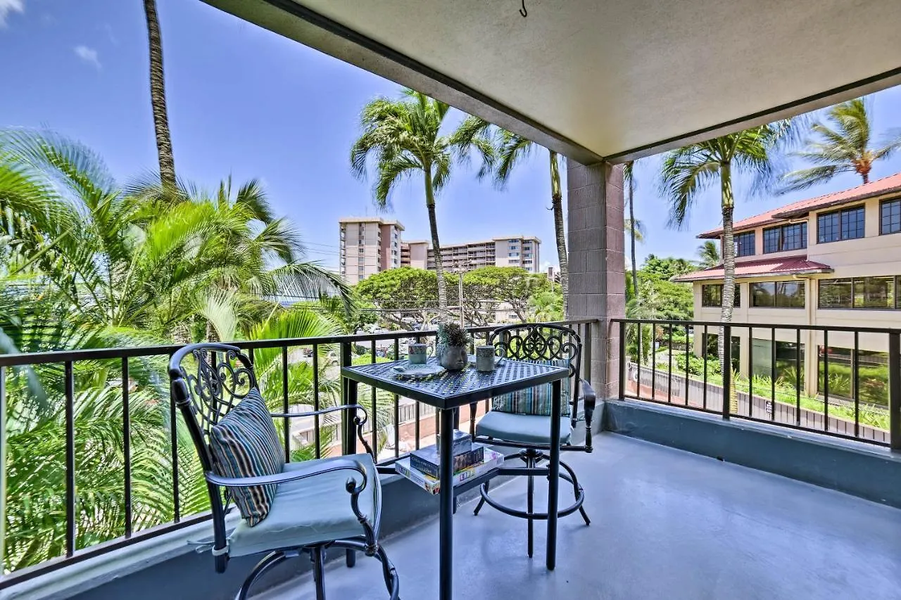 Chic West Maui With Pool - Walk To Beach!