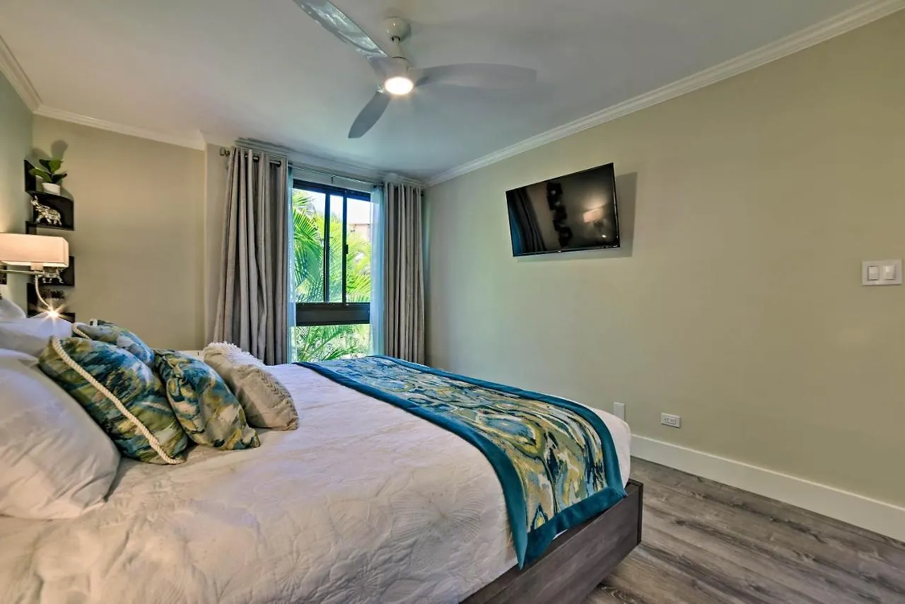 Chic West Maui With Pool - Walk To Beach! Lahaina