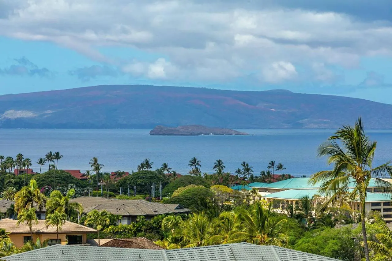 Ekolu One Bedrooms By Coldwell Banker Island Vacations *