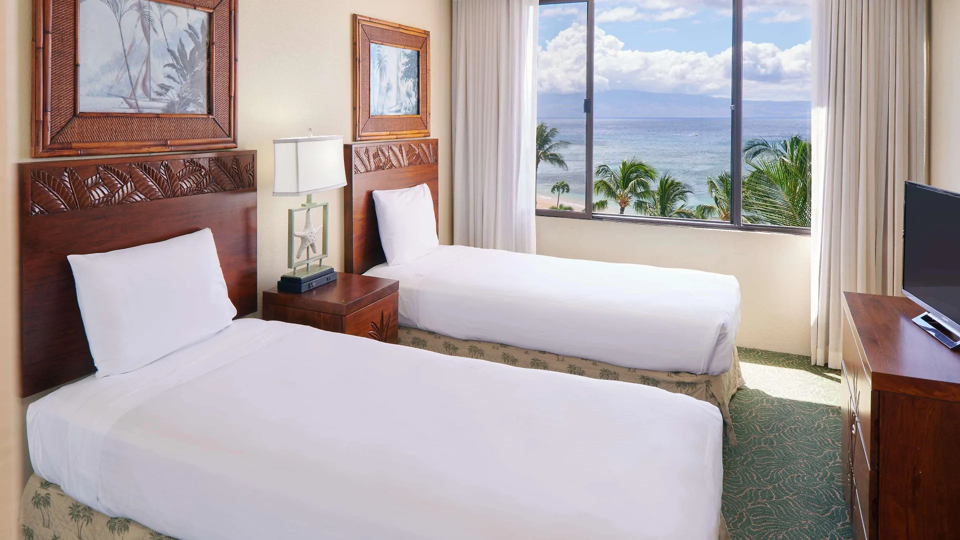 Aston Kaanapali Shores Aparthotel