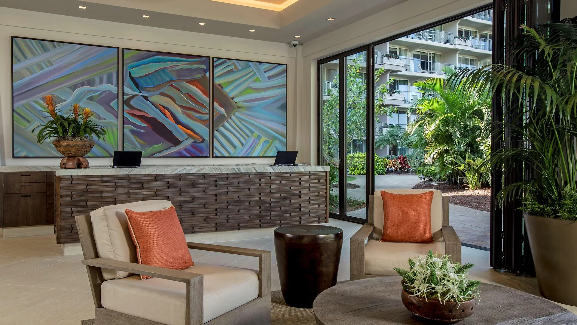Aparthotel Aston At The Whaler On Kaanapali Lahaina