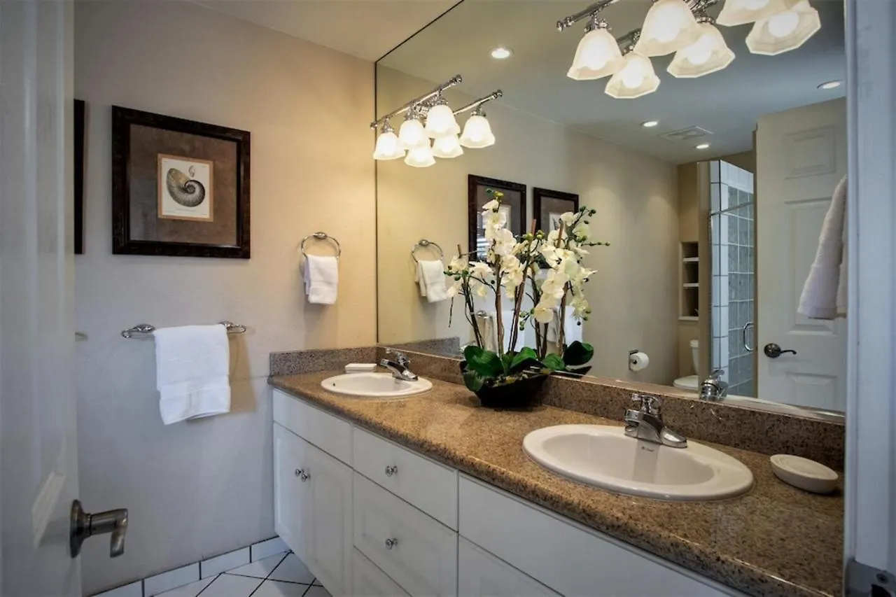 Beautiful 2 Bedroom Oceanview At Maui Kamaole Located At South End Of Kihei Adjacent To Traditional Hawaiian Style