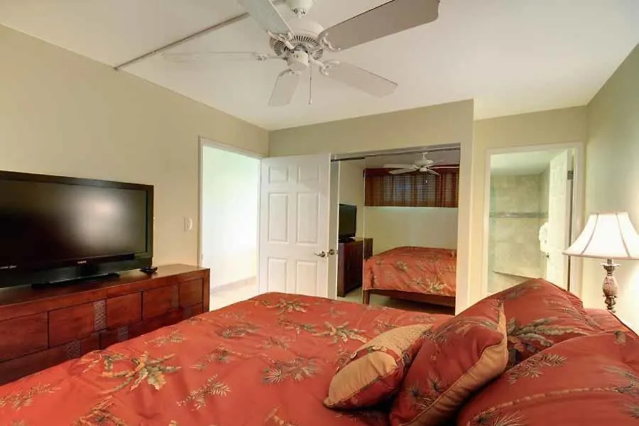 Kihei Surfside, #211 Wailea (Maui)
