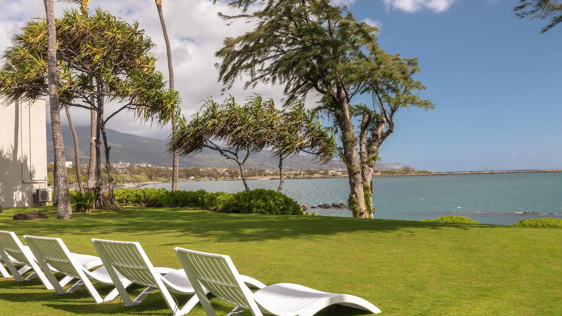 Hotel Maui Kahului
