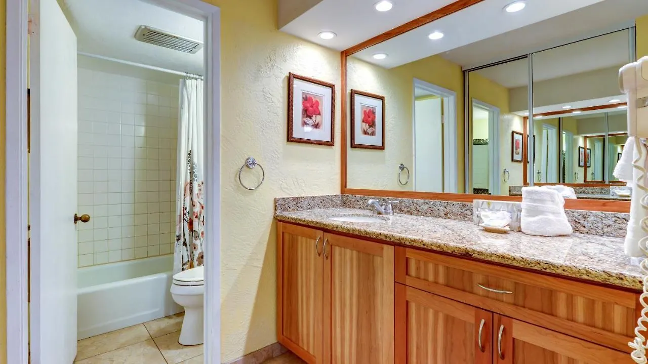 Papakea K303 2bed/2bath Stunning Ocean & Pool Views 拉海纳