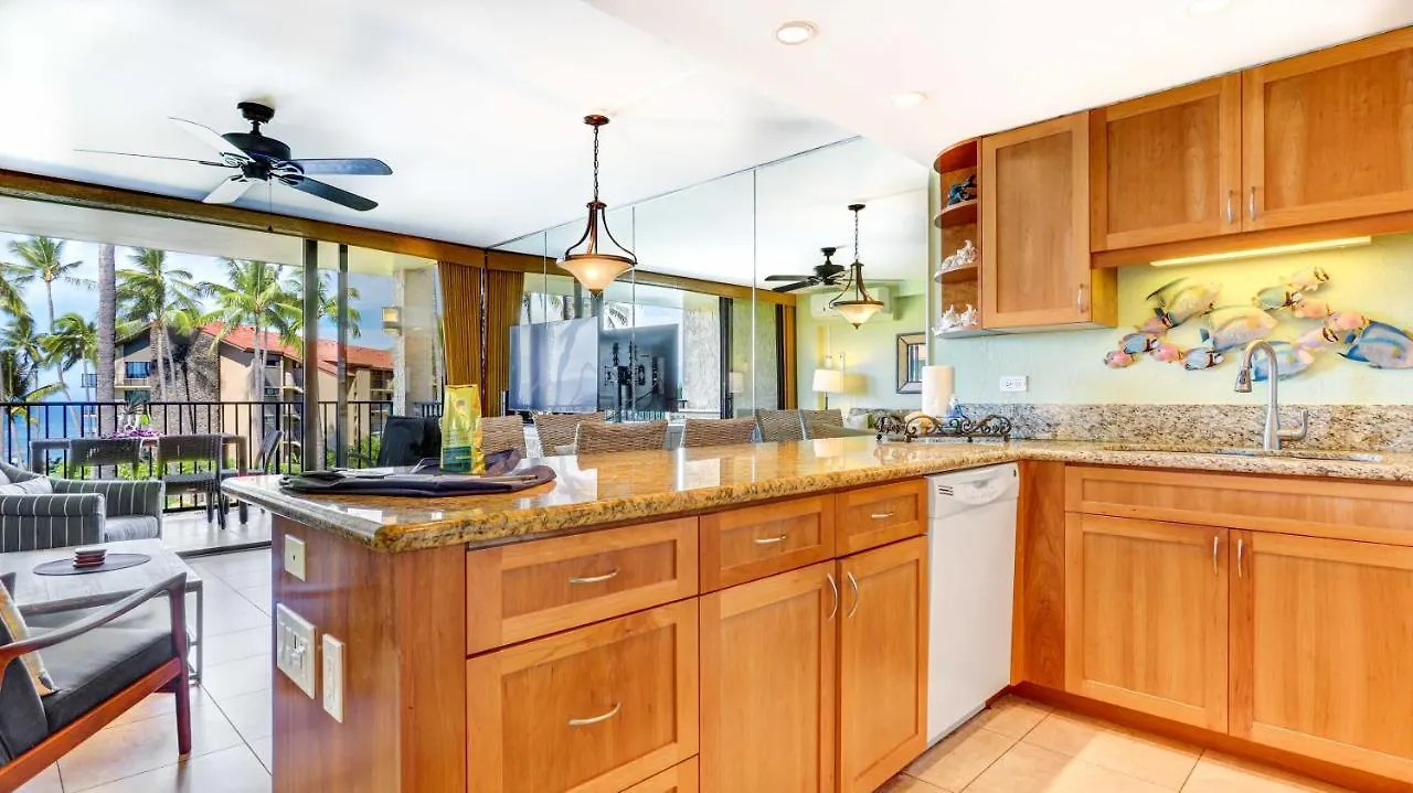 Papakea K303 2bed/2bath Stunning Ocean & Pool Views 3* 拉海纳