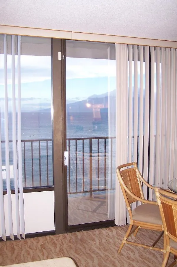 Kahana Beach Resort Apart-hotel 3*