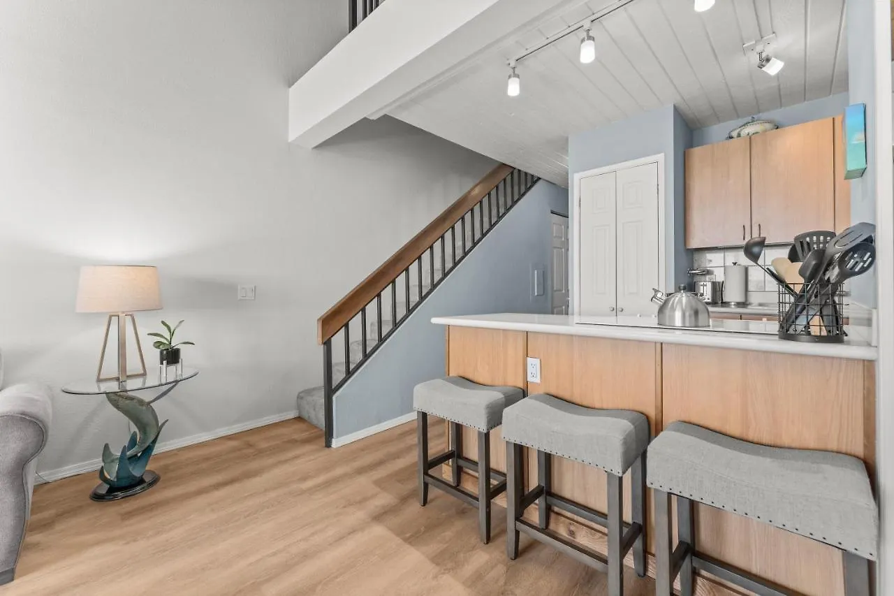 Convenient To Downtown Kihei, Across Famous Charley Young Beach, 3 Pool, Tennis Courts Mv3407 דירה *