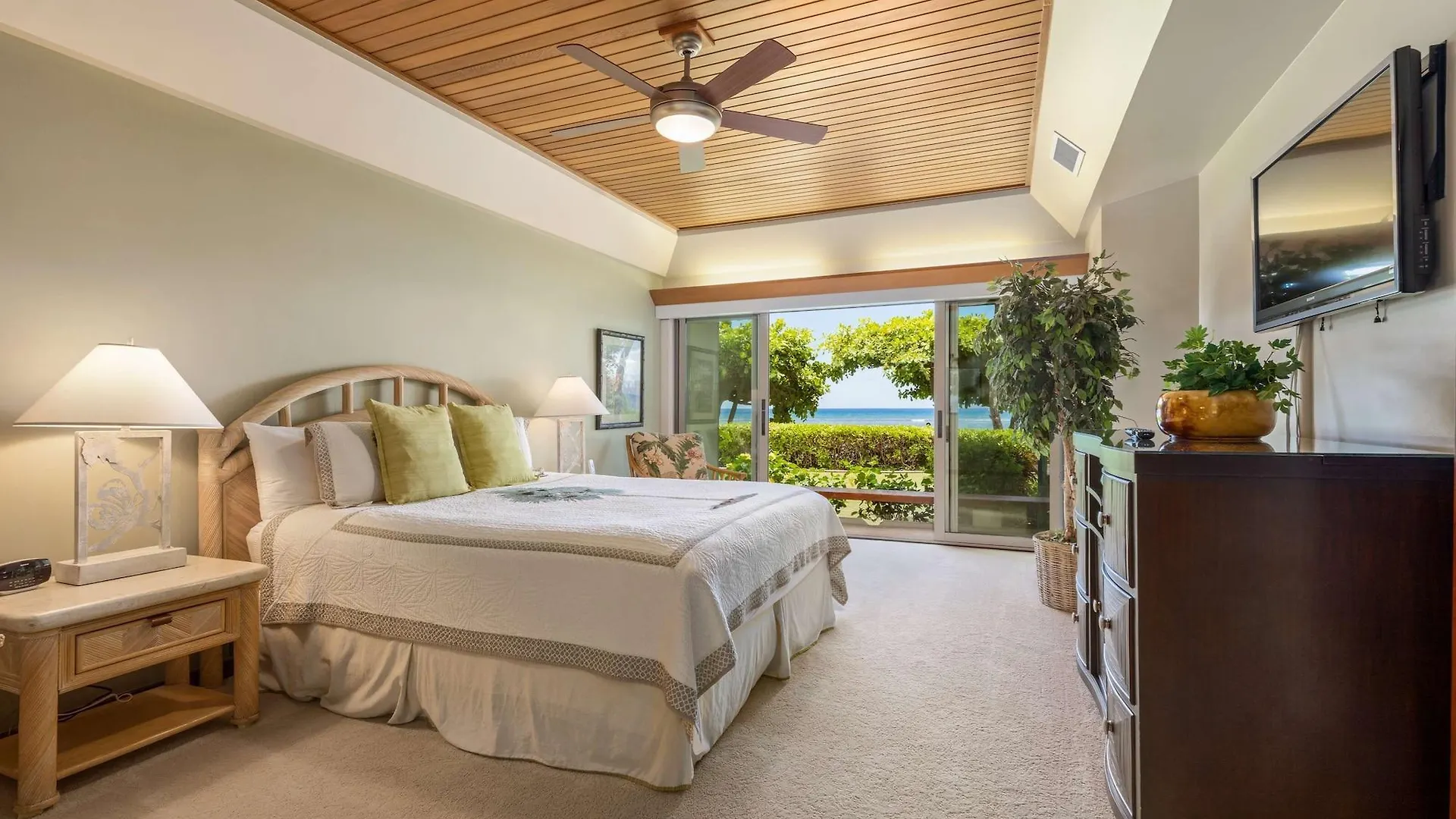 Puunoa Estates, A Destination By Hyatt Aparthotel 4*
