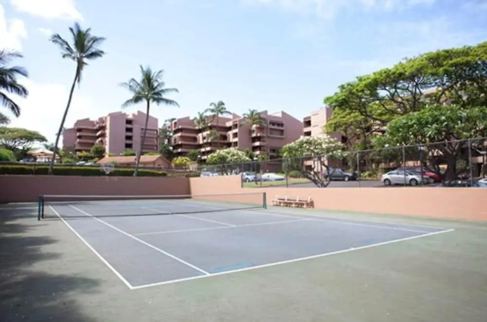 Resort Kahana Lahaina