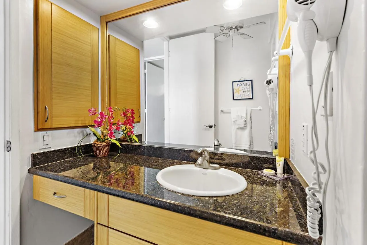 Holiday home Papakea A101-a102