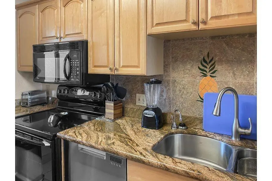 Menehune Shores #209 Appartement *