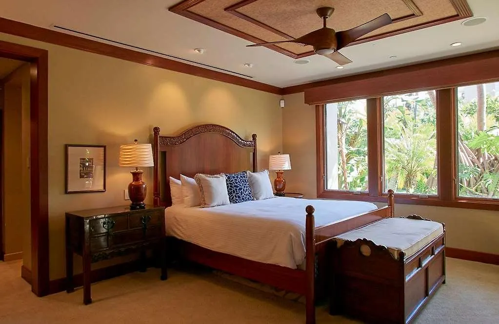 Wailea Hotel 4*