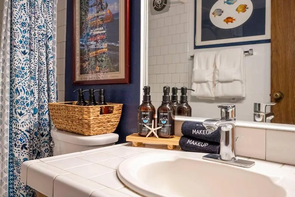 דירה Alii Kai D207- Ocean View, Walk To Shops, Dining, And Kam I קיהיי