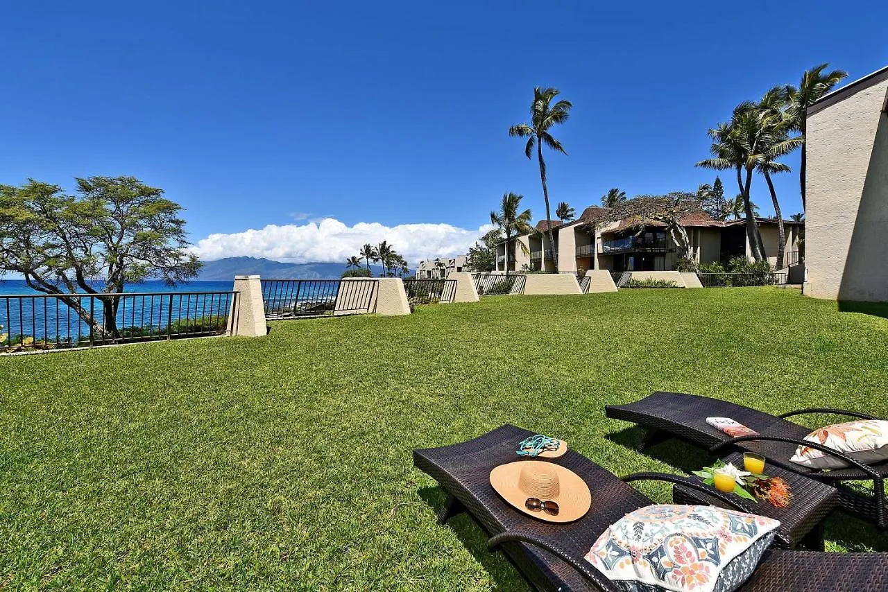 Holiday home Napili Point B5 *
