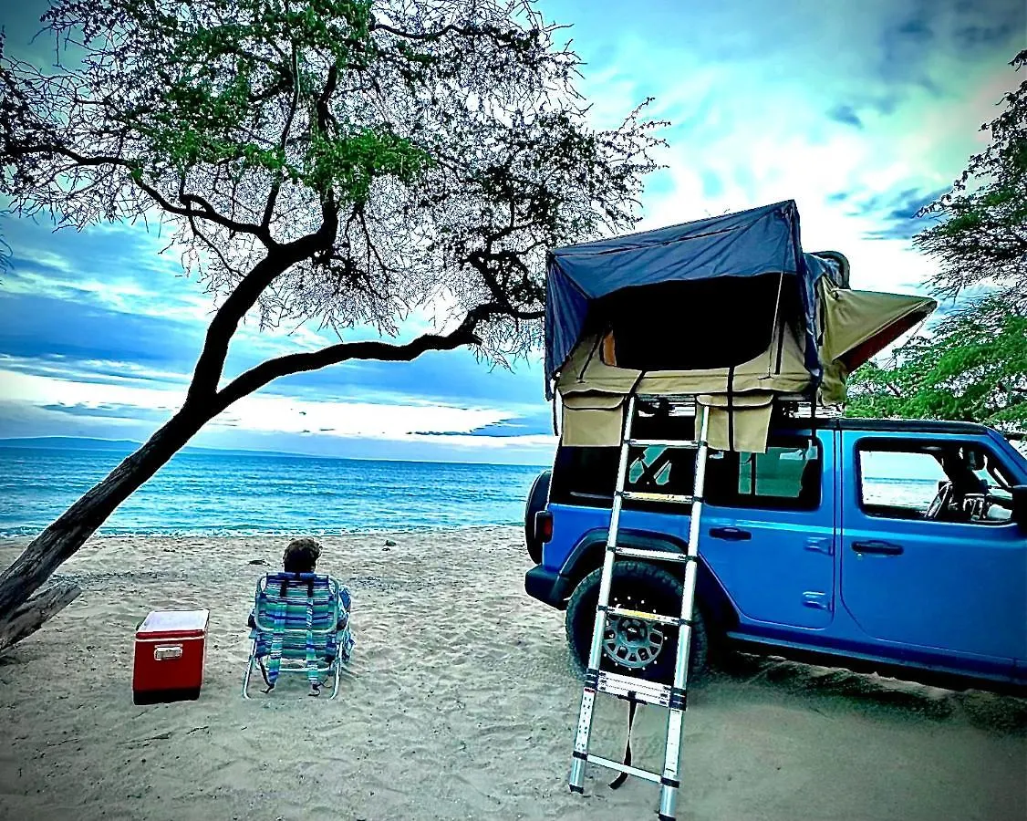 Aloha Glamp's Maui Adventure: Jeep & Rooftop Tent Island Exploration