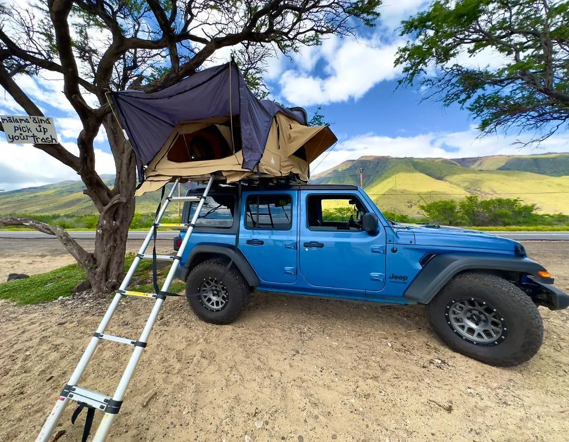 Aloha Glamp's Maui Adventure: Jeep & Rooftop Tent Island Exploration