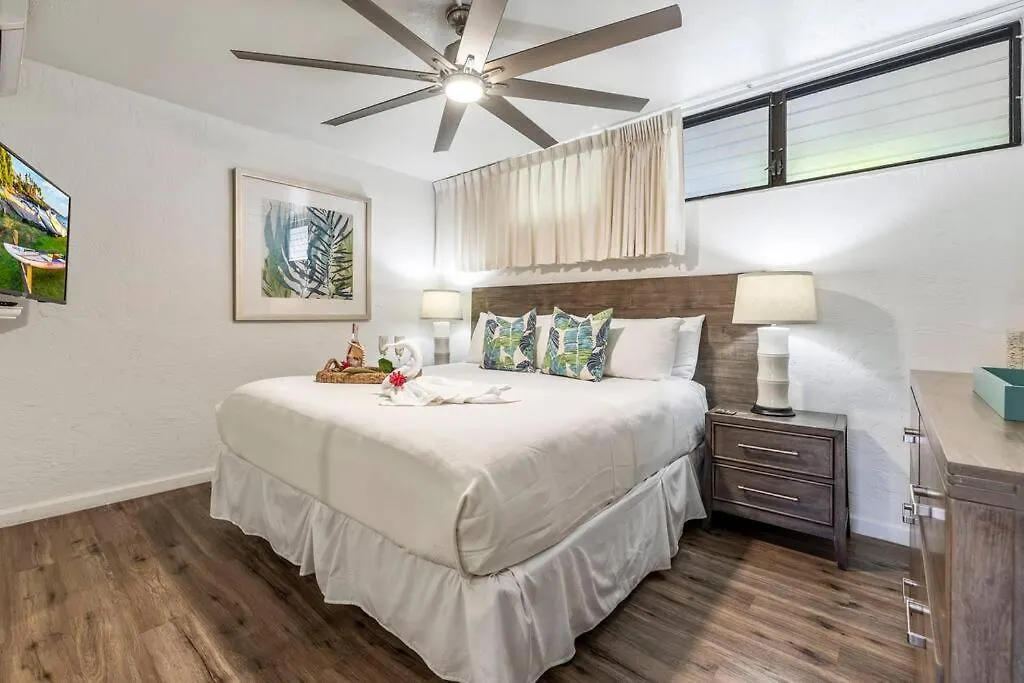 Apartment Papakea E206- Updated Papakea Oceanview Condo, The Amenities *