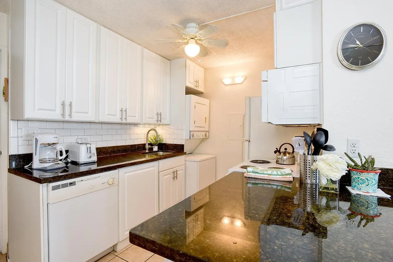 Island Sands 302