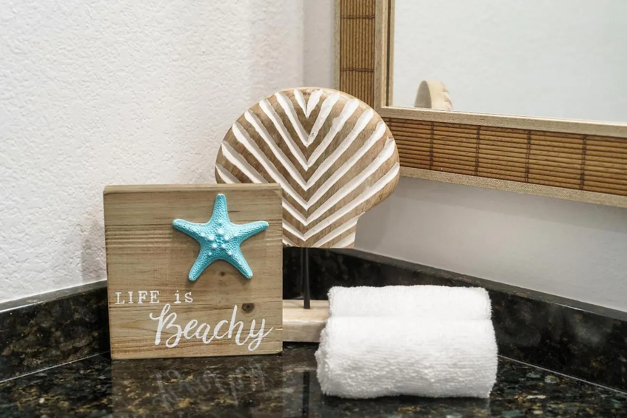 Дом отдыха Kamaole Sands 1-307 - Stunning Renovation, New Ac! Уэйлея
