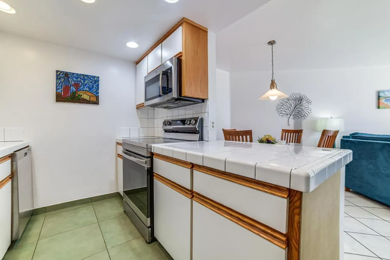 Apartment Haven At Village By The Sea, Steps To Beach! *