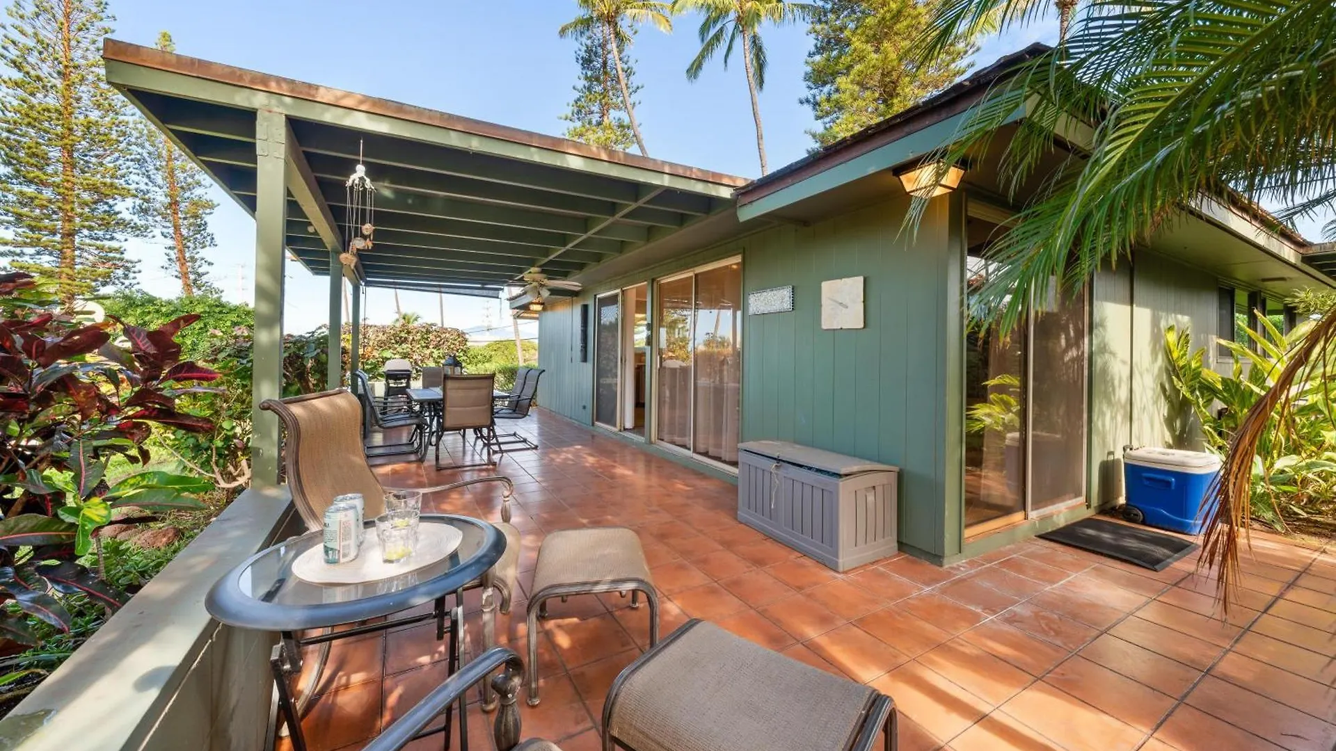 International Colony Club 16 Lahaina