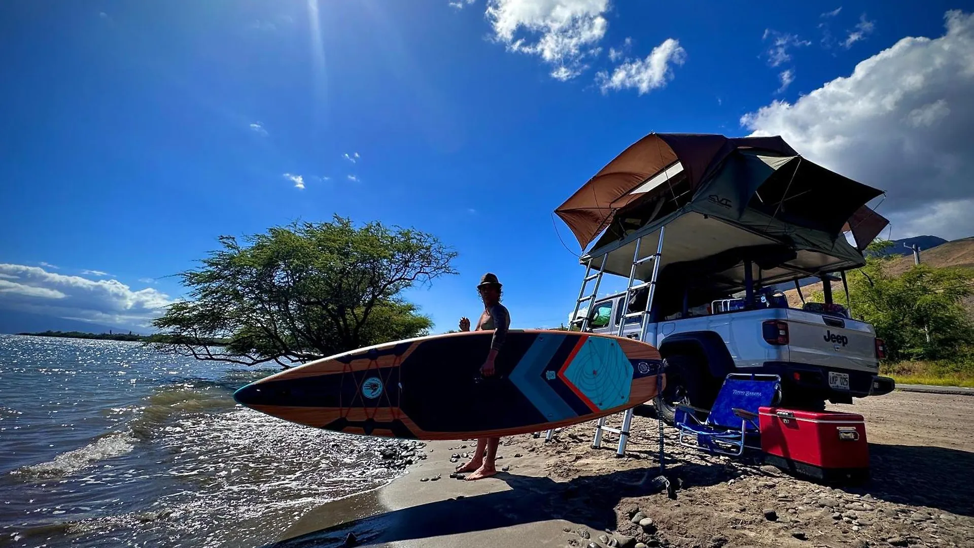 Apartment Embark On A Journey Through Maui With Aloha Glamp's Jeep And Rooftop Tent Allows To Discover Diverse Campgrounds, Unveiling The Island's Beauty From Unique Perspectives Each Day *