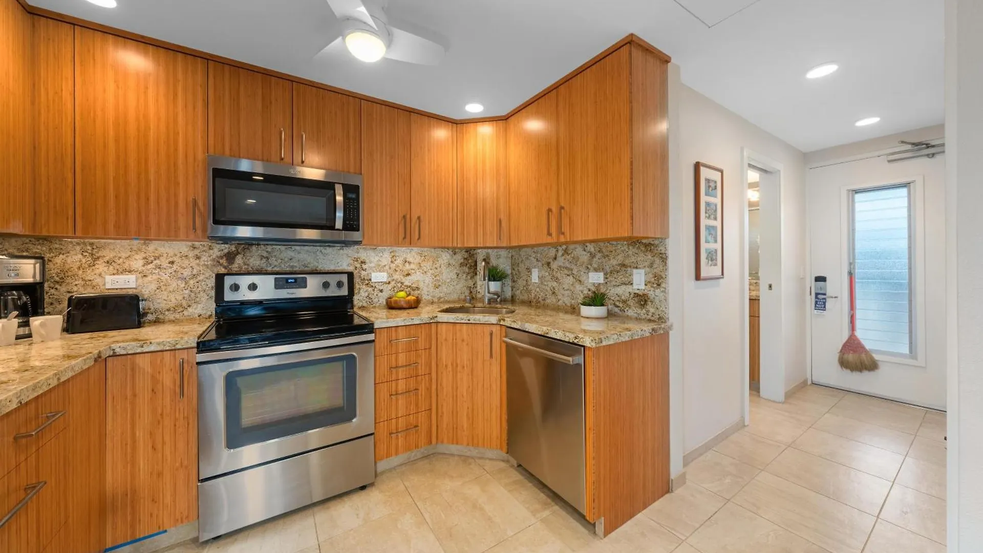 Holiday home Napili Surf 209 *