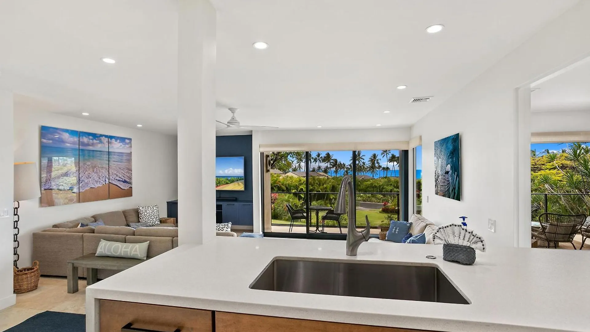 Elua Village 803, Ocean Views, Modern Reno
