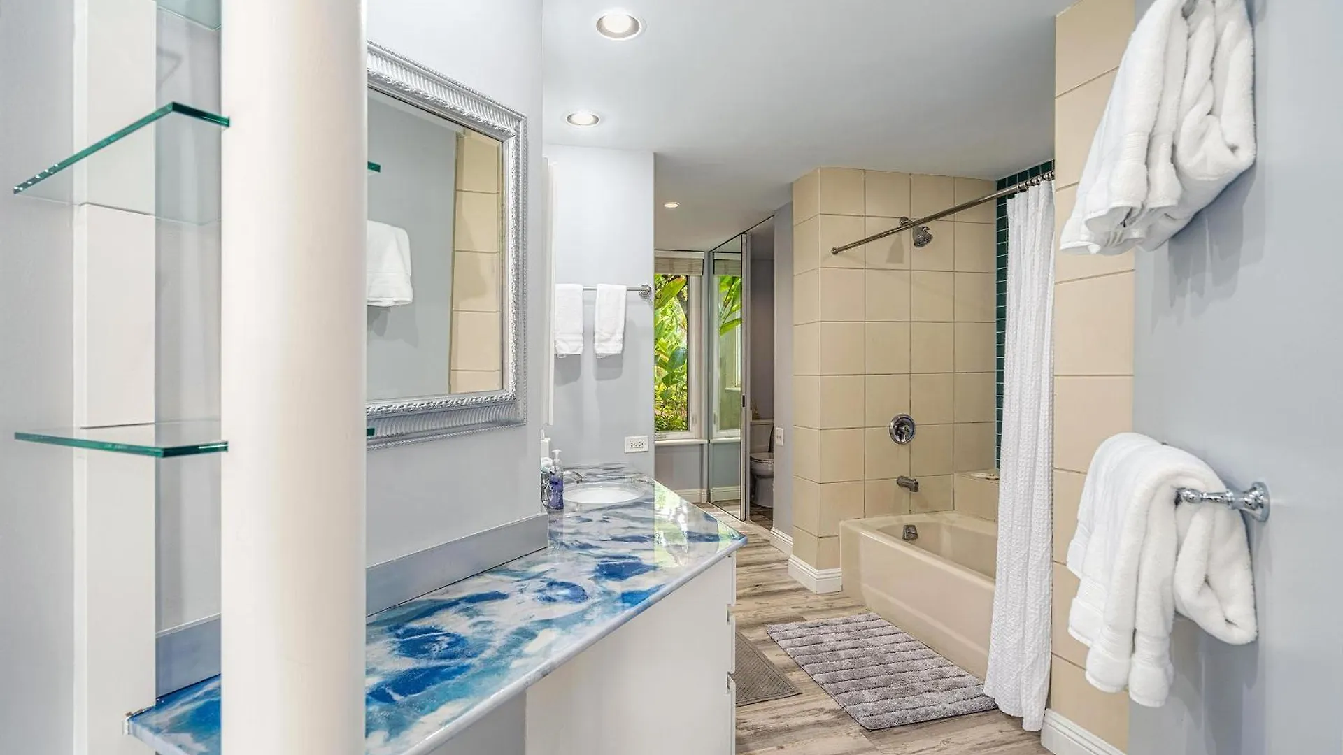 Semesterbostad Palms At Wailea 703: Luxury Renovation, Split Ac! *