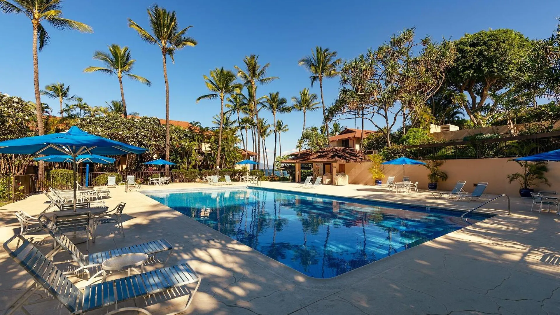 Makena Surf G-201 - End Unit, Panoramic Views, Ac!