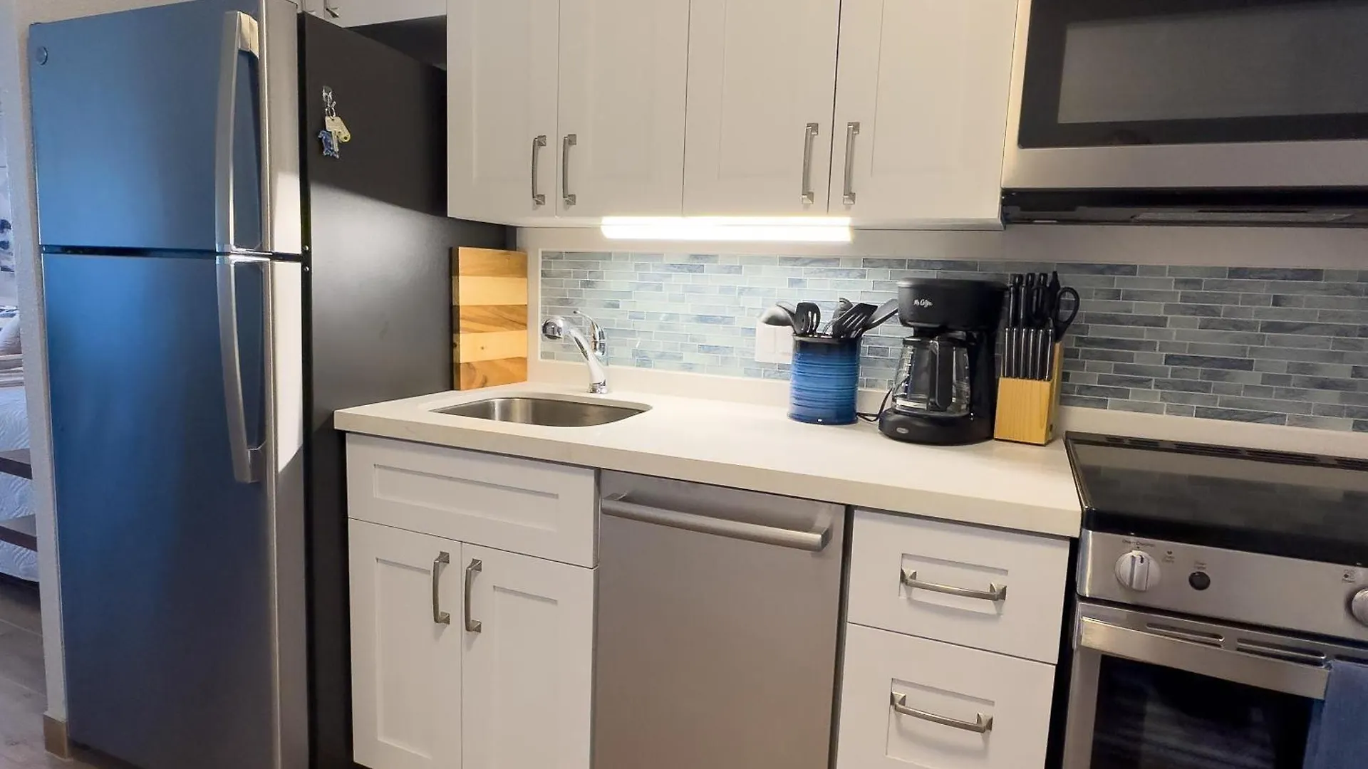 Bay Surf 130- Garden View Studio, Free Parking Apartment Kihei