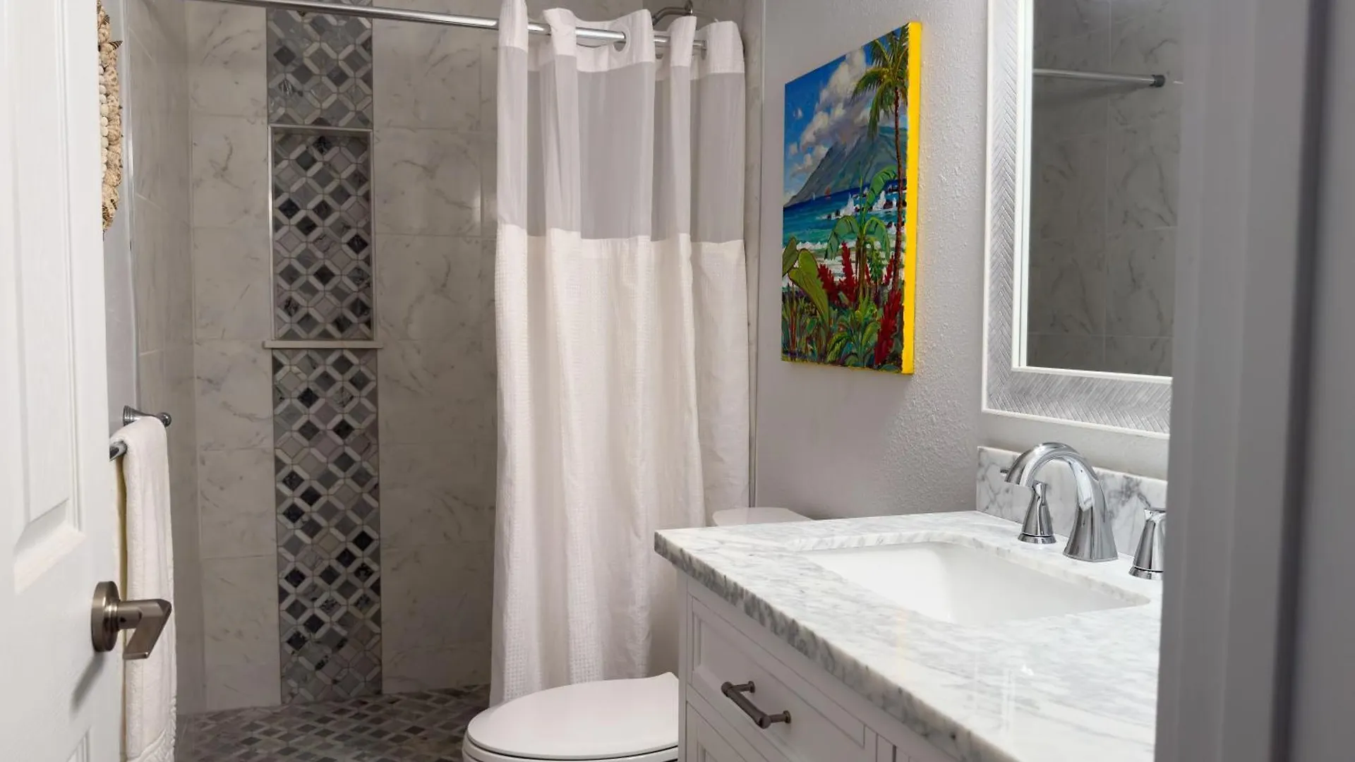 Bay Surf 130- Garden View Studio, Free Parking