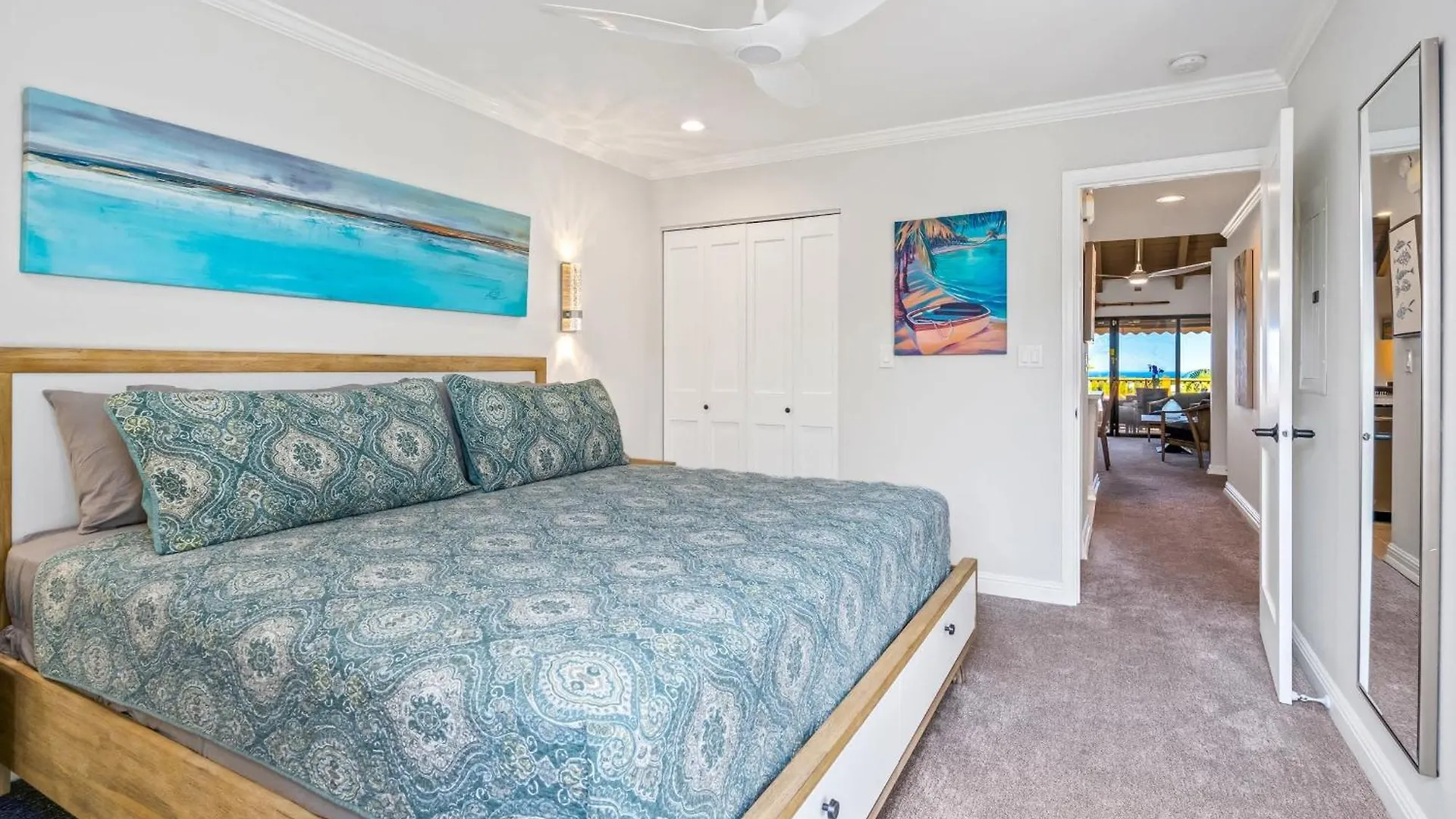 Luxurious & Spacious Ocean Vistas *