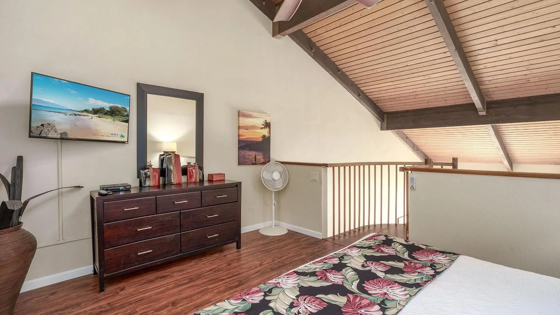 Kamaole Sands 2-406, Ocean Views, Split Ac, 2 Bdrm