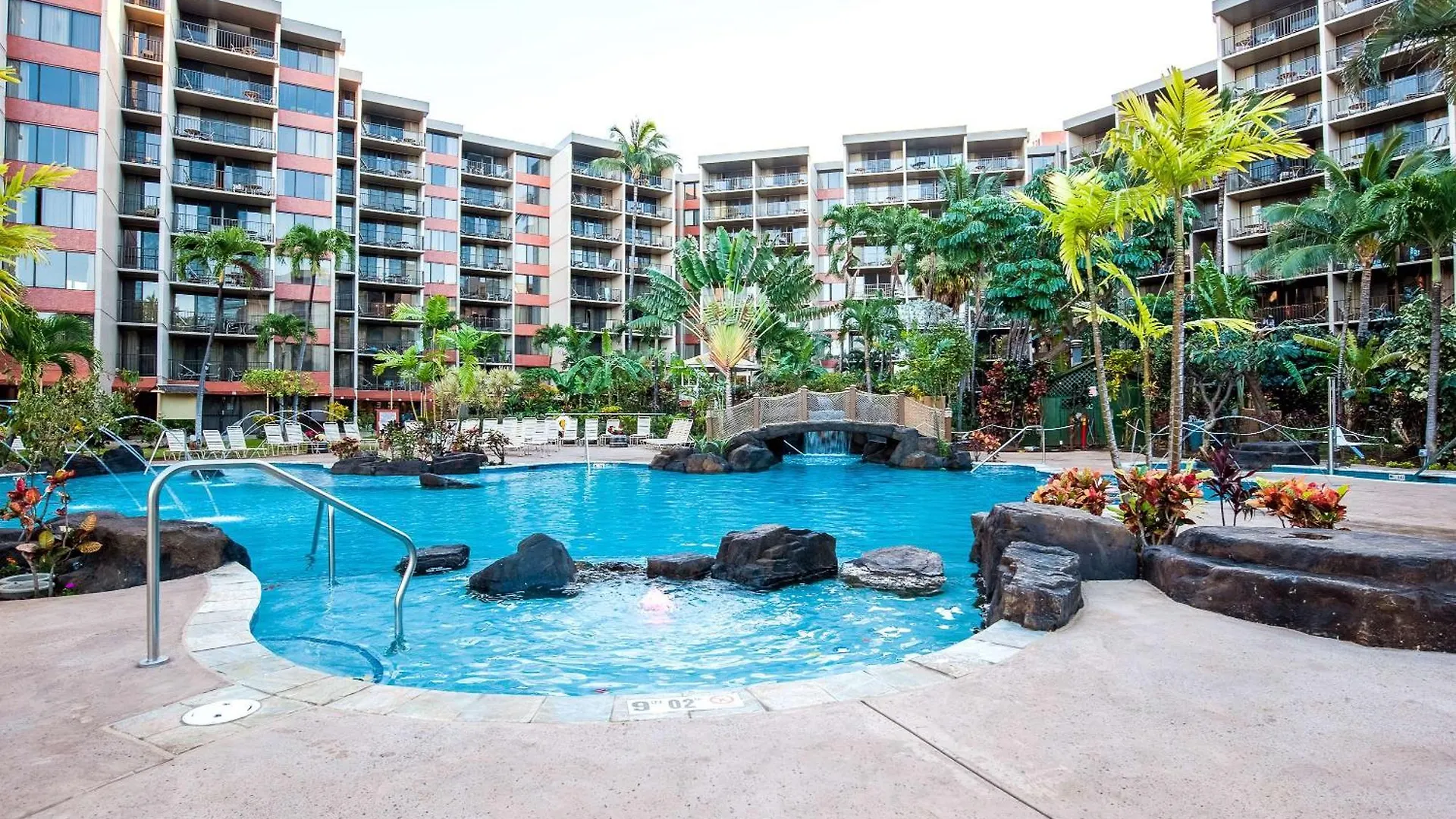 Aston Kaanapali Shores Aparthotel 4*