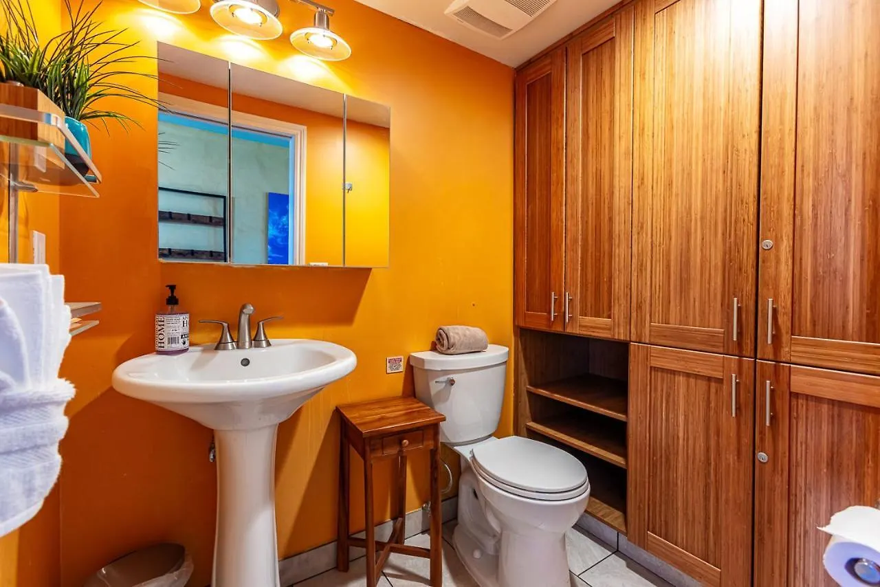 Дом отдыха Escape To Your Oceanside Dream In