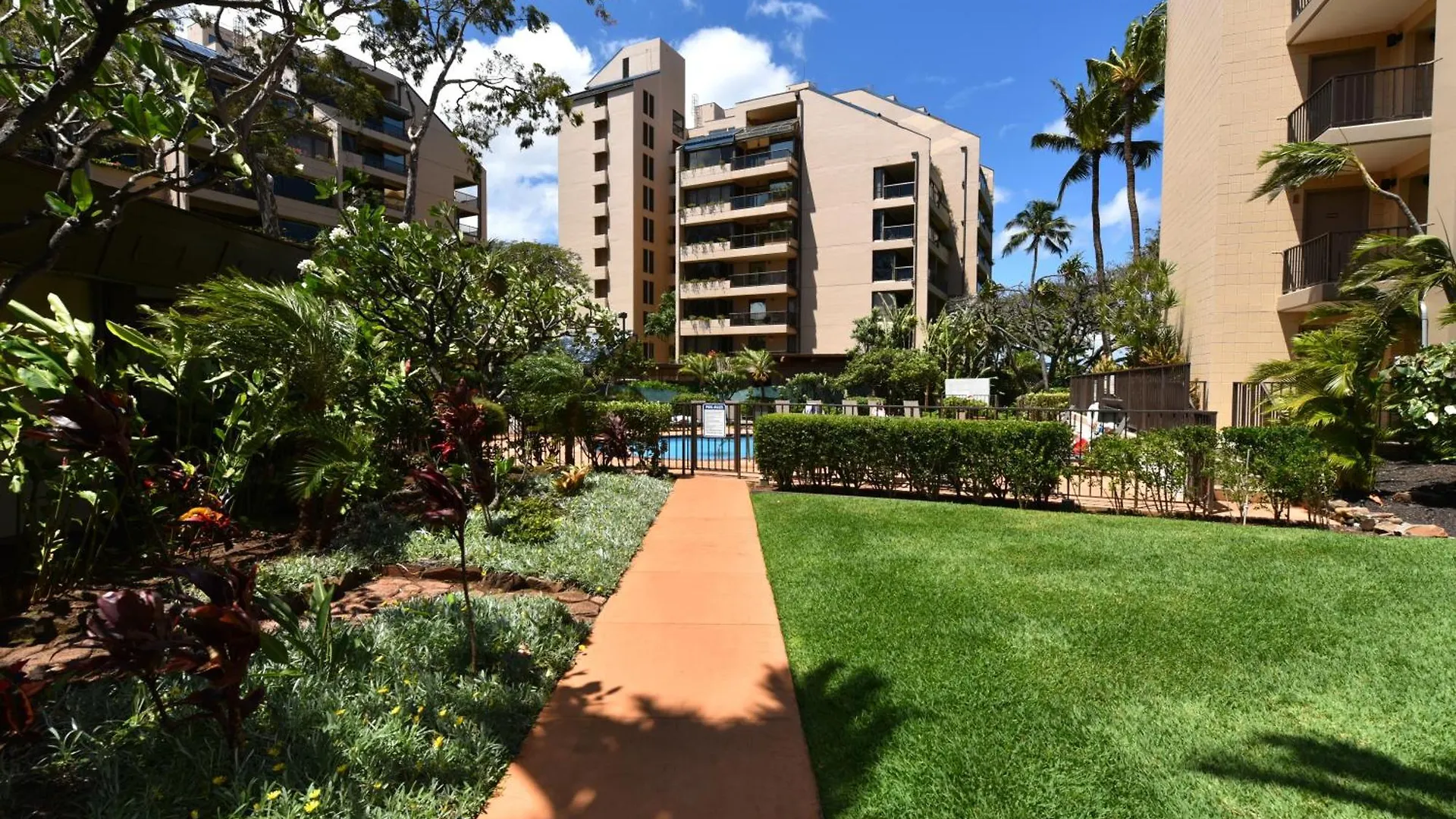 Valley Isle #1203 Apartment Kahana