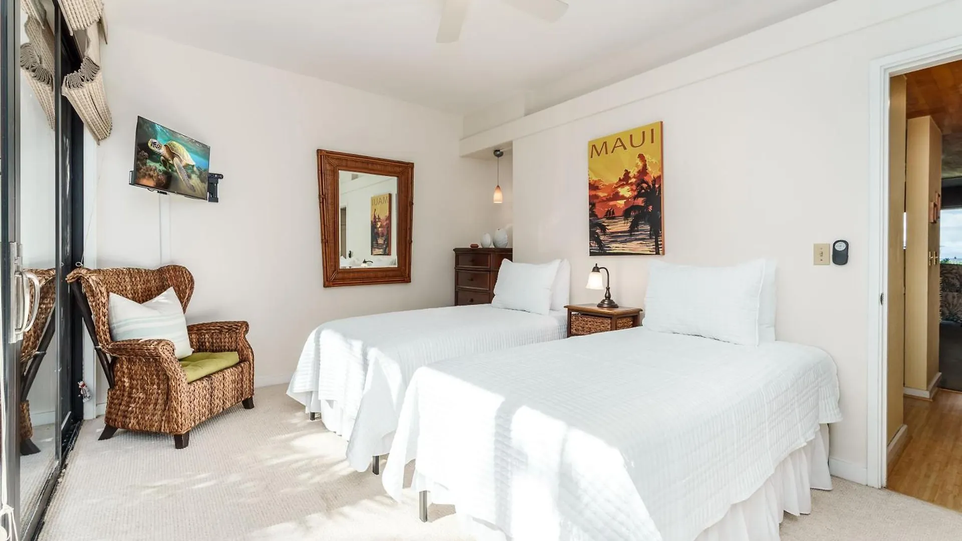 Village 13 Oceanview 3bed 2bath Apts *