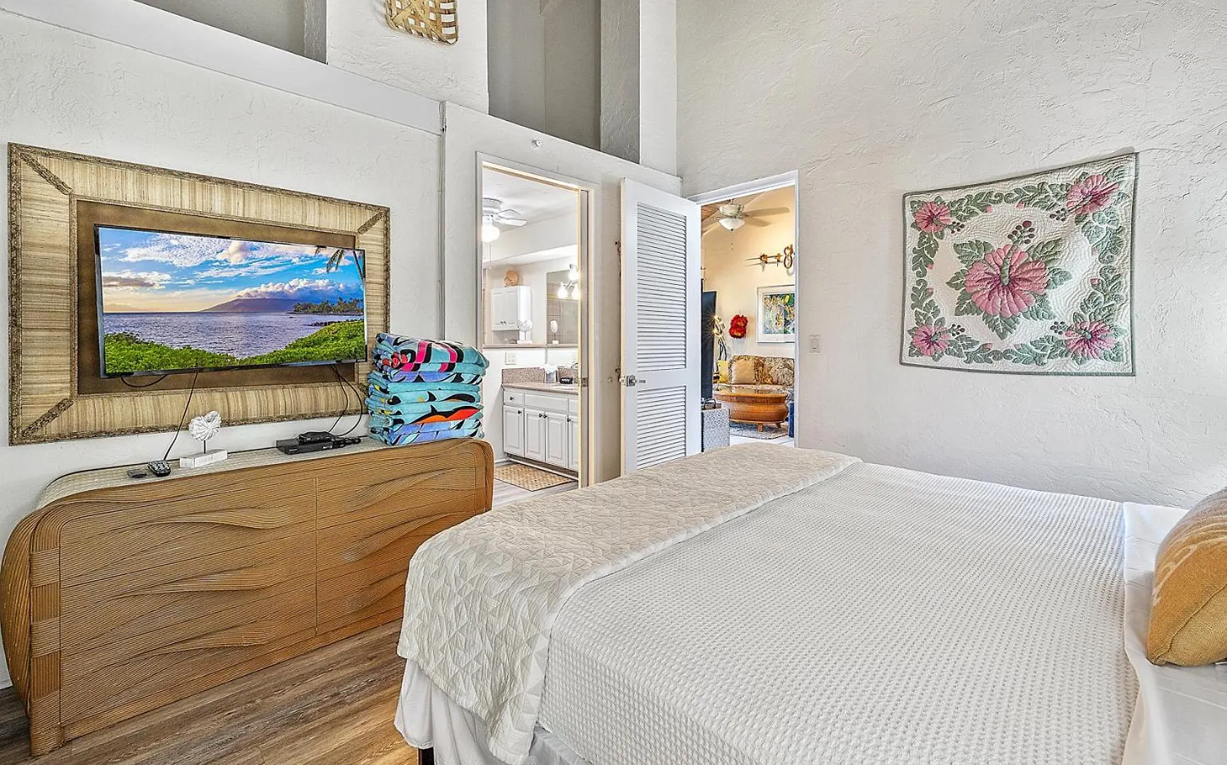Noniluna 1 & 2 Rent Together - Sleeps 20