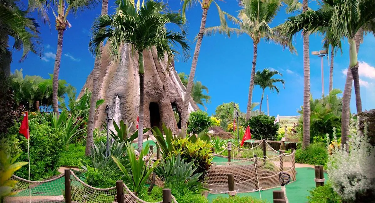 Apartment Embark On A Journey Through Maui With Aloha Glamp's Jeep And Rooftop Tent Allows To Discover Diverse Campgrounds, Unveiling The Island's Beauty From Unique Perspectives Each Day *