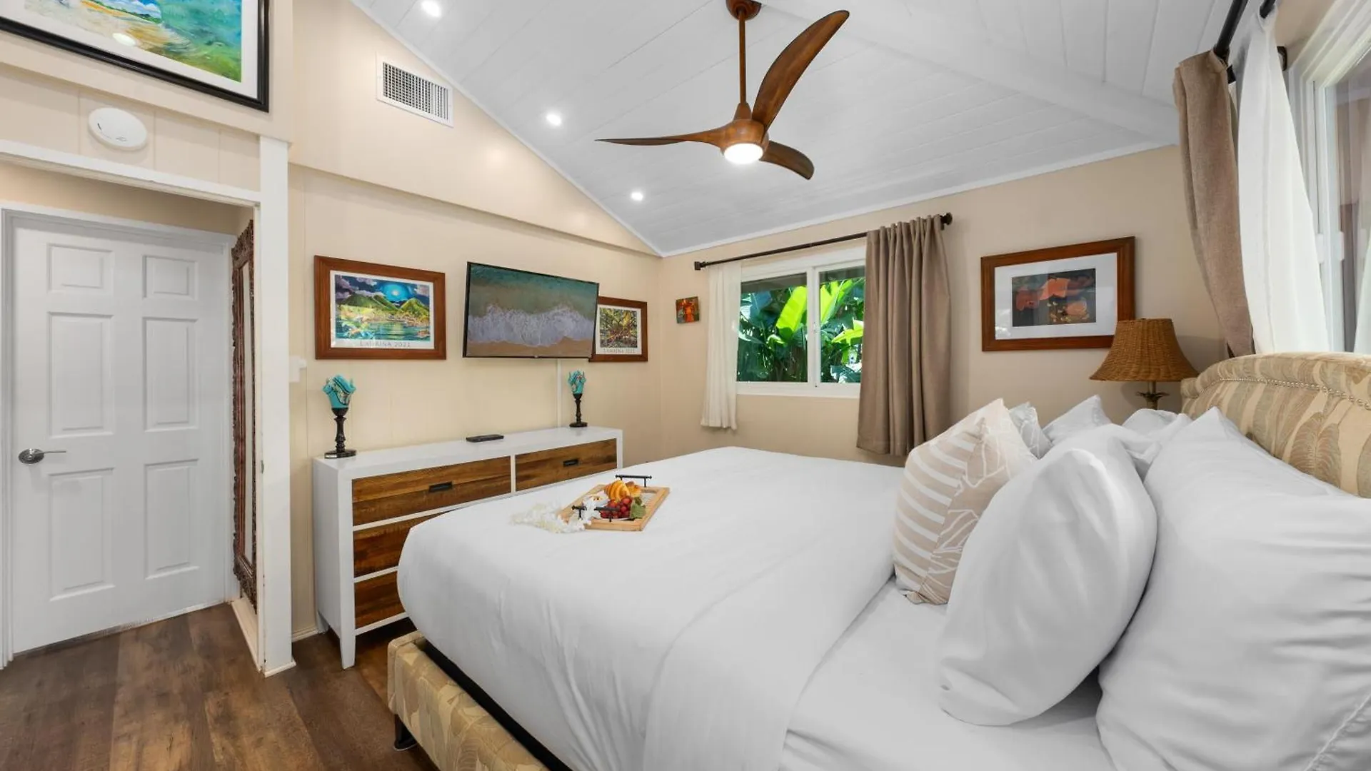 International Colony Club 22 Lahaina