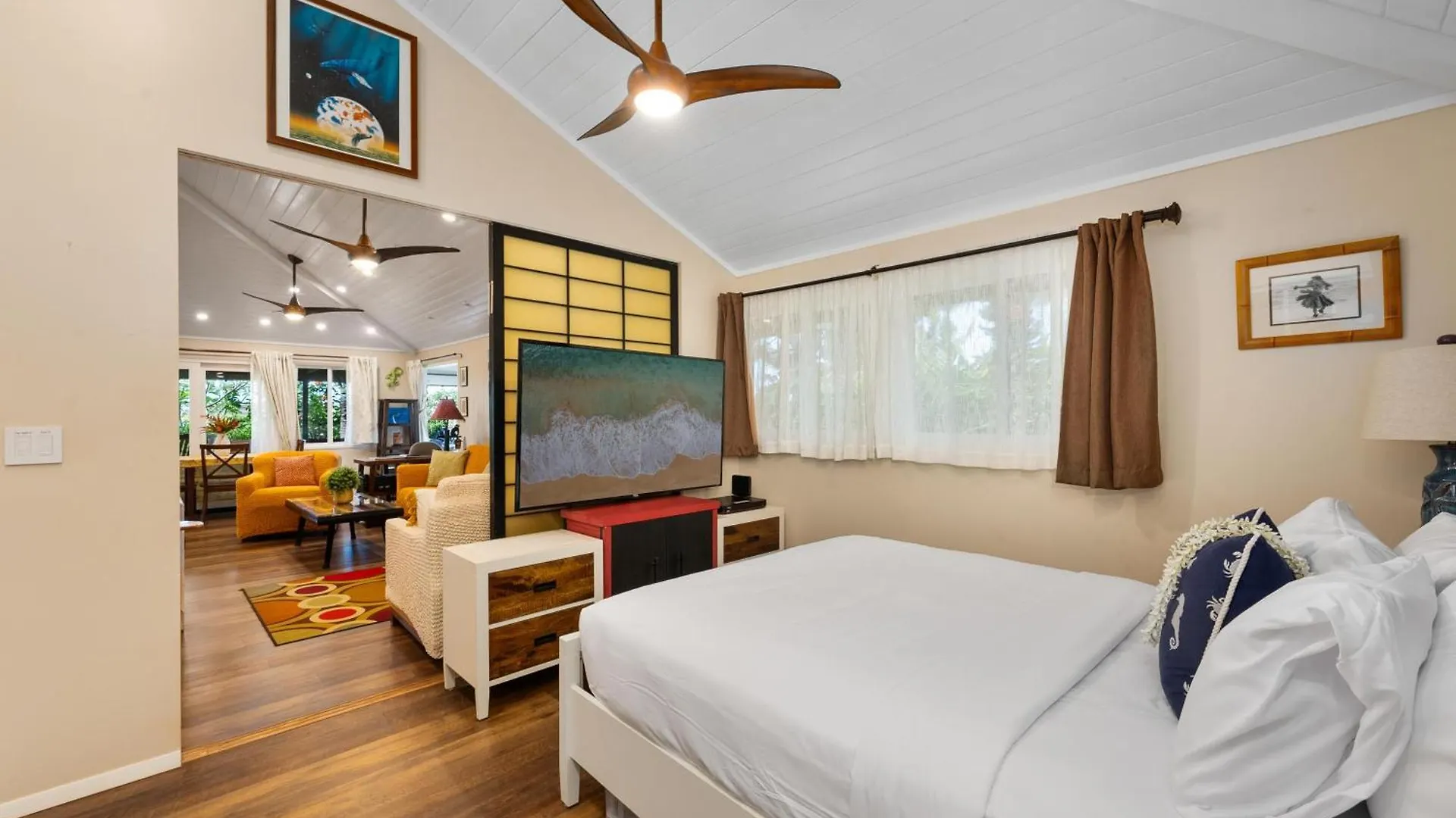International Colony Club 22 * Lahaina
