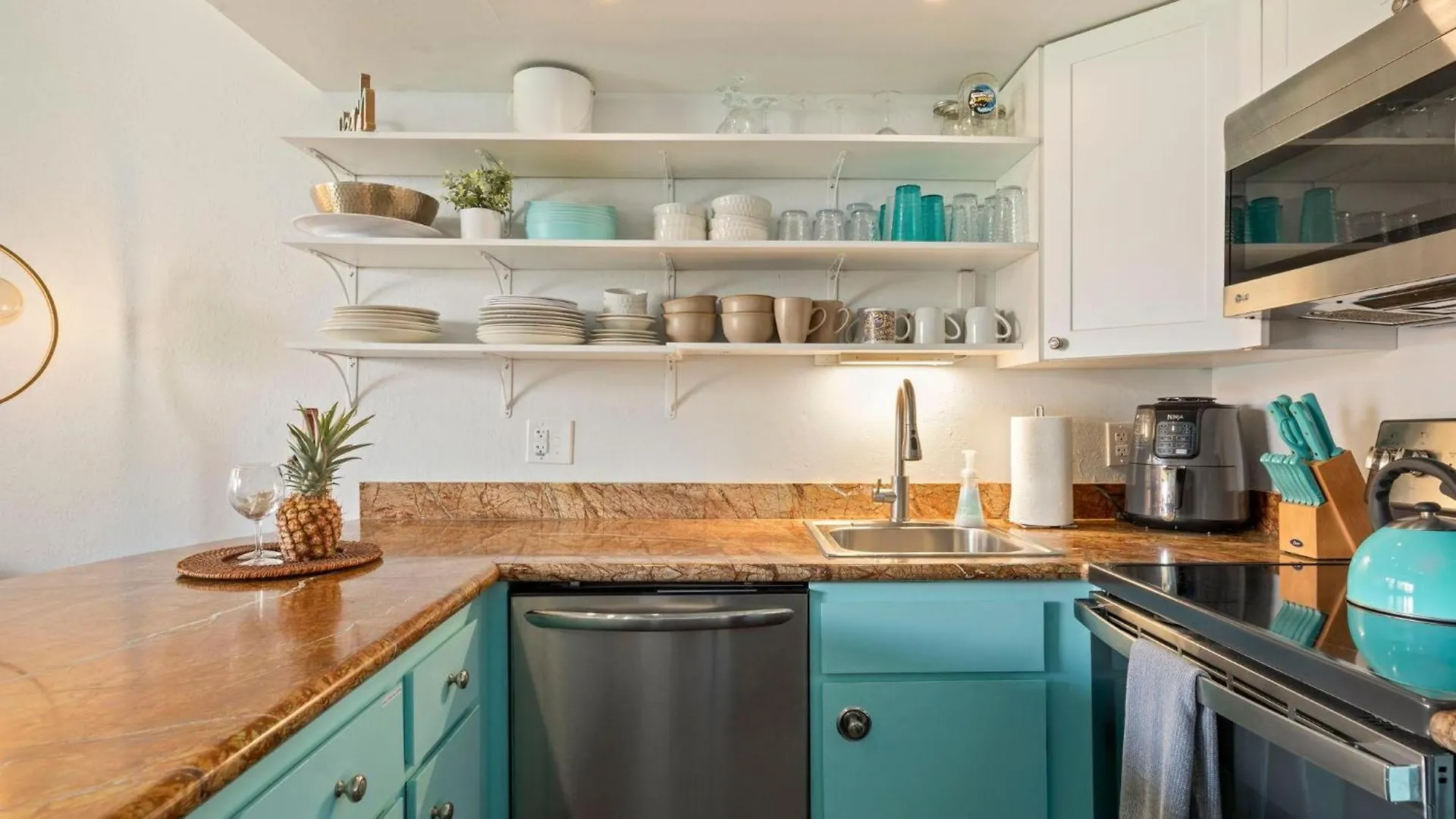 Luana Kai Loft C308 By Betterstay Kihei