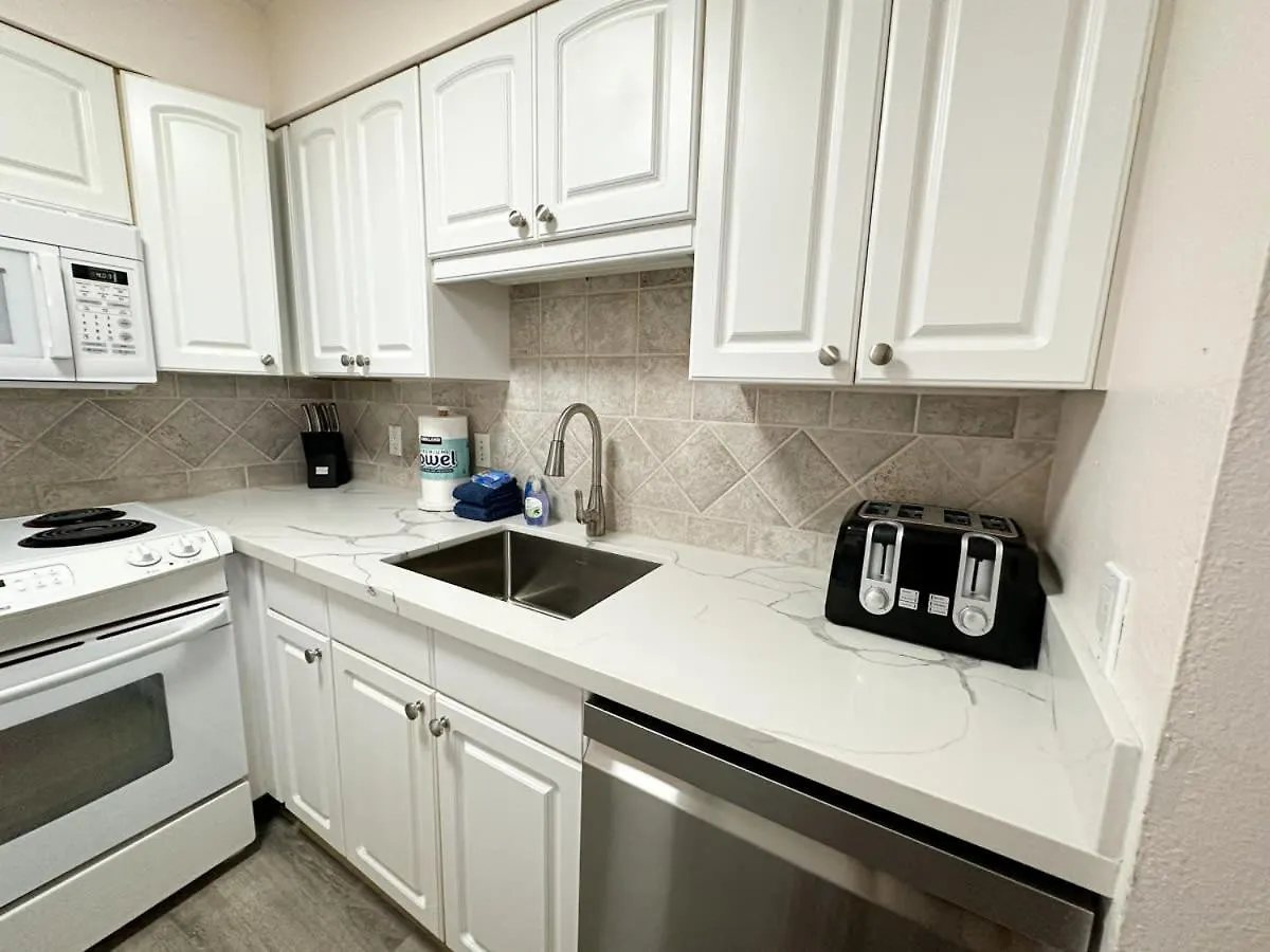 Holiday home Brand New With Excellent Reviews