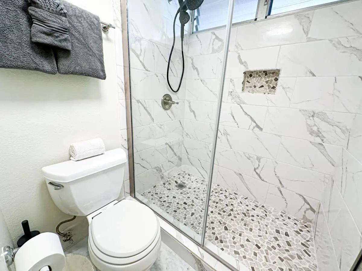 Holiday home Brand New With Excellent Reviews