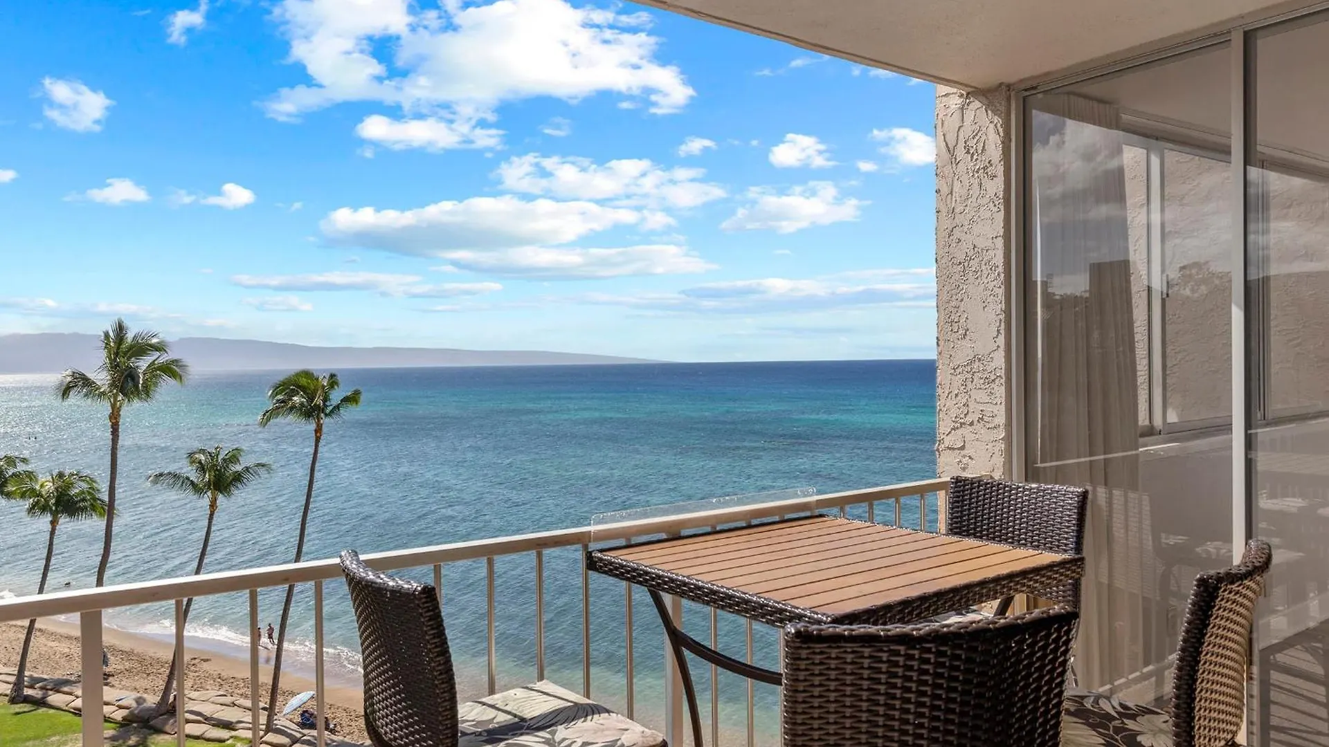 Brand New With Excellent Reviews * Kahana